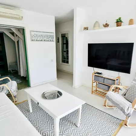 Casa Vivienne Perfectly Located With Roof Terrace In & Marina Gran Canaria Puerto De Mogan