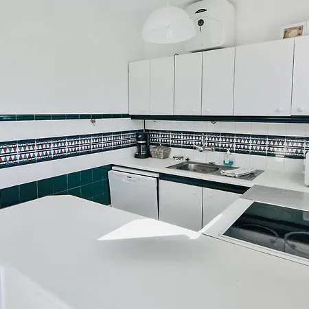 Casa Vivienne Perfectly Located With Roof Terrace In & Marina Gran Canaria