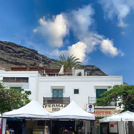 Casa Vivienne Perfectly Located With Roof Terrace In & Marina Gran Canaria